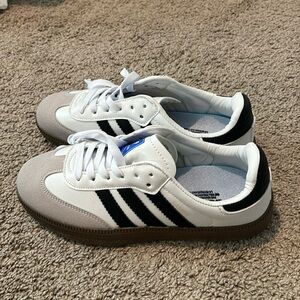 Adidas Sambas